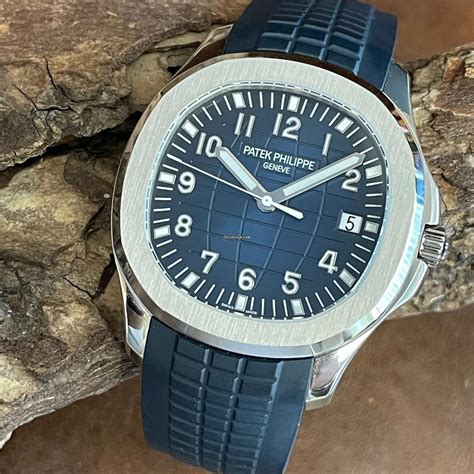 patek philippe aquanaut blau|patek philippe aquanaut for sale.